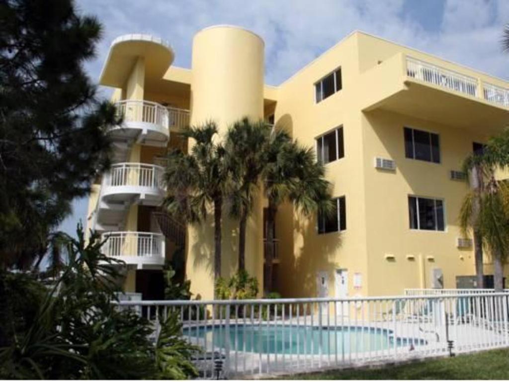 Chart House Suites And Marina Clearwater Beach Exterior foto