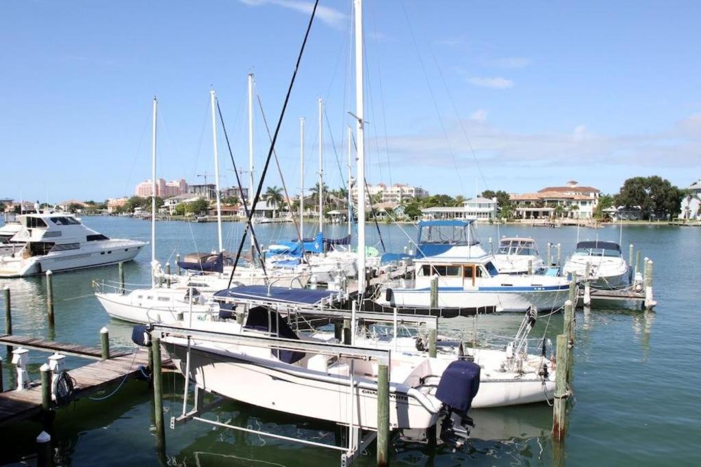 Chart House Suites And Marina Clearwater Beach Exterior foto