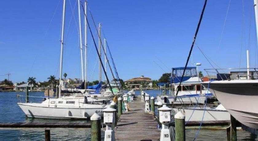 Chart House Suites And Marina Clearwater Beach Exterior foto